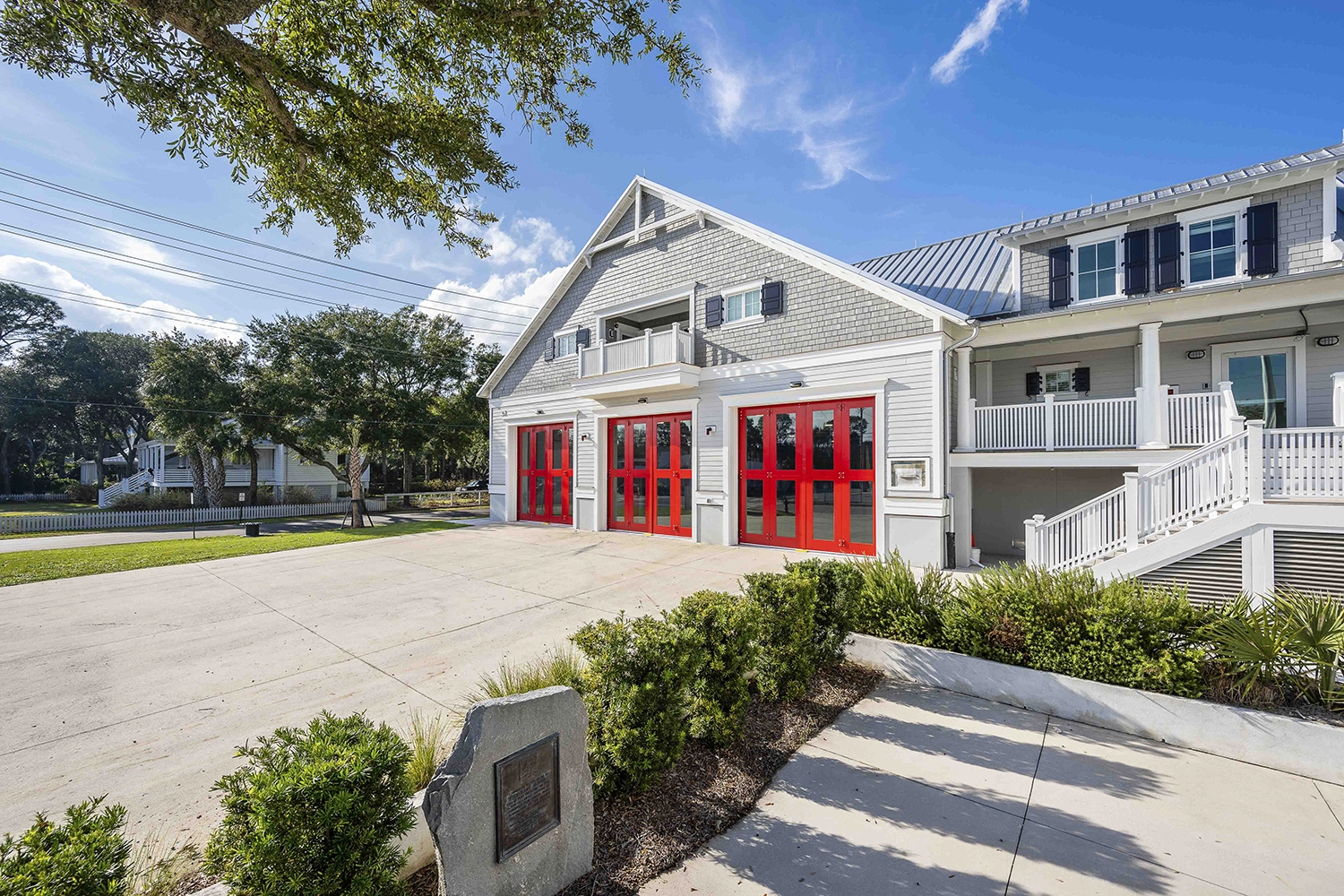 Sullivan_s Island Fire Station127
