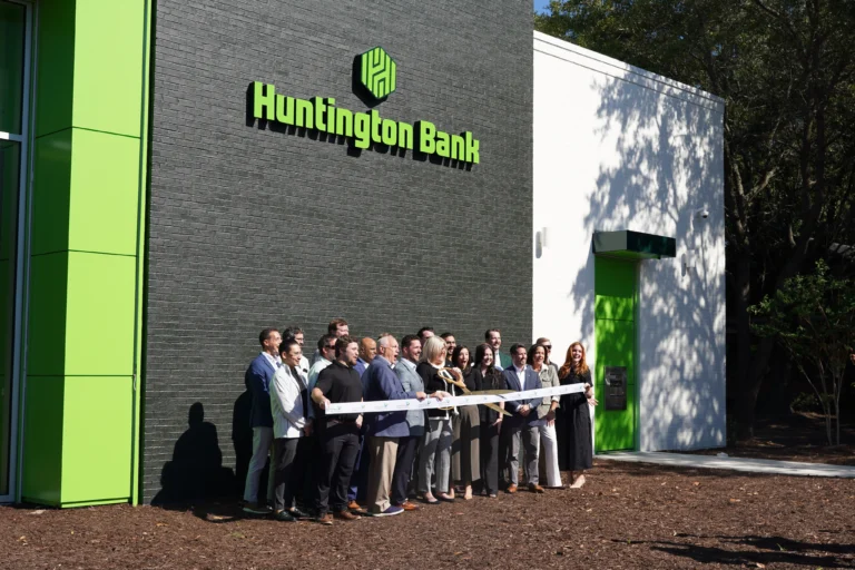 We're proud to celebrate the opening of Huntington Bank's newest branch at Mount Pleasant Towne Centre, bringing another valuable financial resource to the community.

This project was one of three Huntington Bank branches completed by the Trident Construction team this summer. Through the collaboration of our client, design partners, trade partners, and teammates, we were able to help bring Huntington's vision to life as they continue expanding their presence throughout the Carolinas. 

Congratulations to Huntington Bank on this exciting milestone, and thank you to everyone who played a role in making this project a success!

#huntingtonbank #charlestonconstruction #mtpleasant