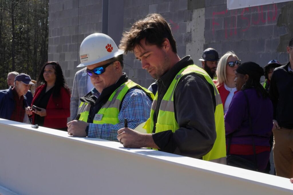 Congratulations to HCA Healthcare and the project team at the Johns Island ER on reaching another major milestone! This morning, we celebrated the topping out of the new facility, an important step toward completion this fall. It was a great opportunity to gather with community partners, subcontractors, and our client to recognize the progress made and the lasting impact this project will have on John’s Island through expanded access to quality care. We are grateful for the opportunity to be part of this important project and proud to help deliver a facility that will serve this community for years to come! 

#teambuild #tridentconstruction #johnsisland #memorablemoments